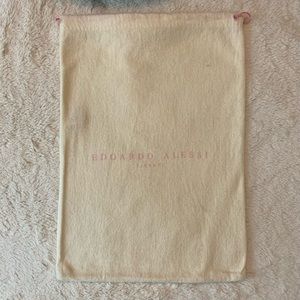 Edoardo Alesia • Dust Bag